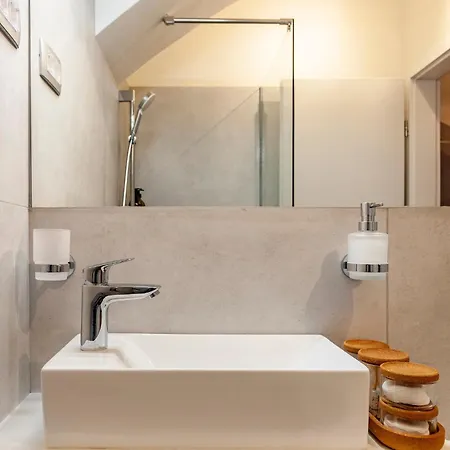 Sofija's * Любляна